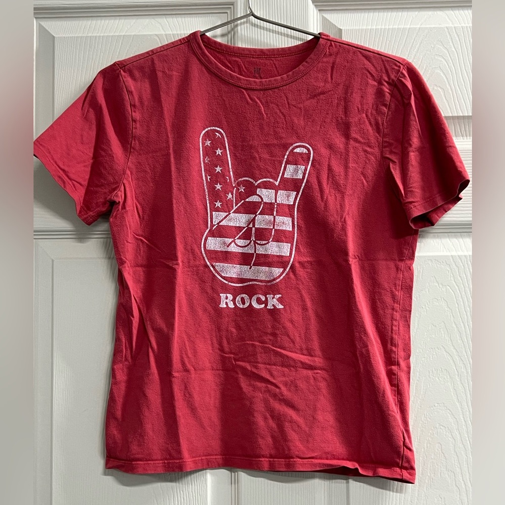 Gap Kids Rock Red Short Sleeve T-shirt - Size XXL - GUC